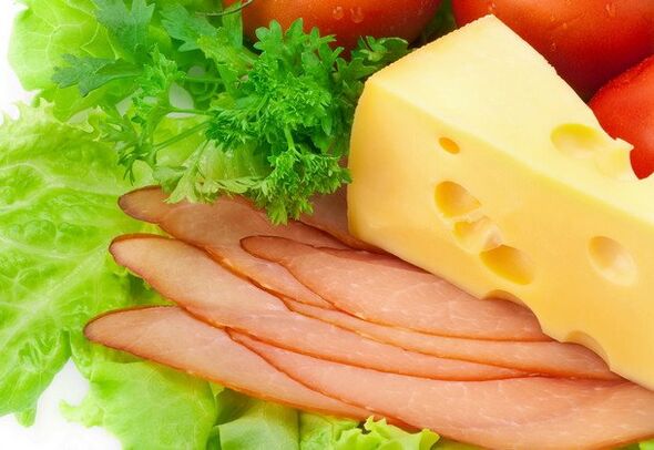 cheese meat and vegetables for the Dukan diet